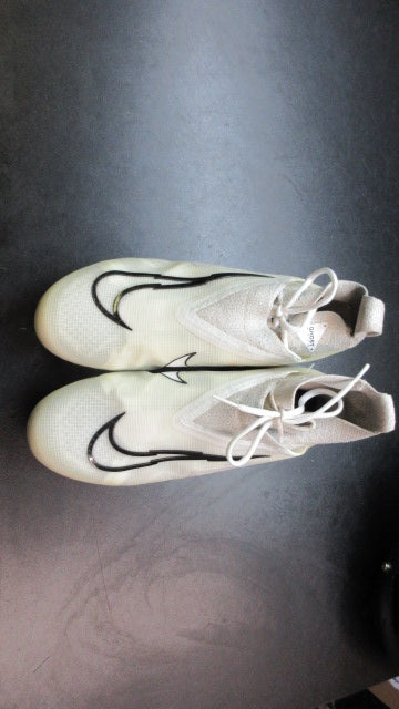 Used Nike Alpha Menace Flynit Football Cleats - Size 7