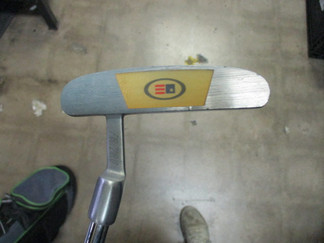 Load image into Gallery viewer, Used US Kids Jekyll 29&quot; Junior Putter

