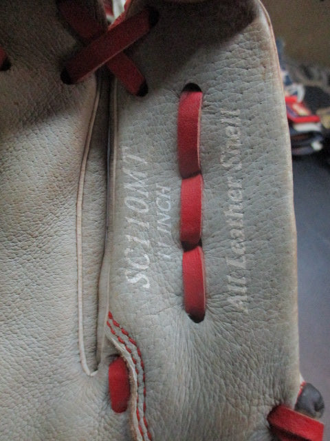 Used Rawlings Mike Trout 11" Glove - RHT
