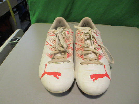 Used Puma Size 4 Soccer Cleats