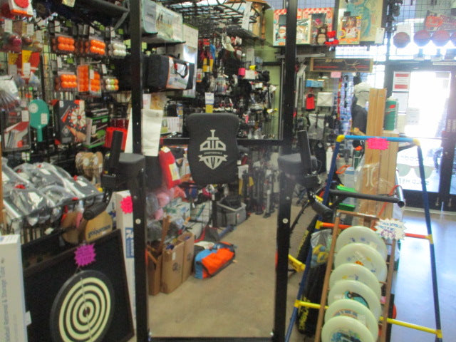 Load image into Gallery viewer, Used Sports Royles VKR STATION
