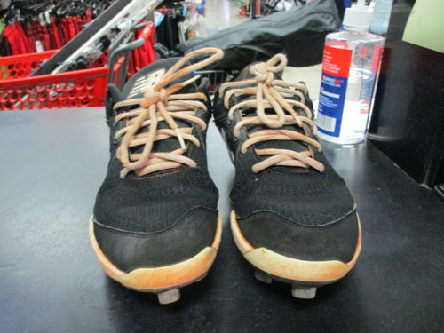 Used New Balance BB/SB Size 7.5 Metal Cleats