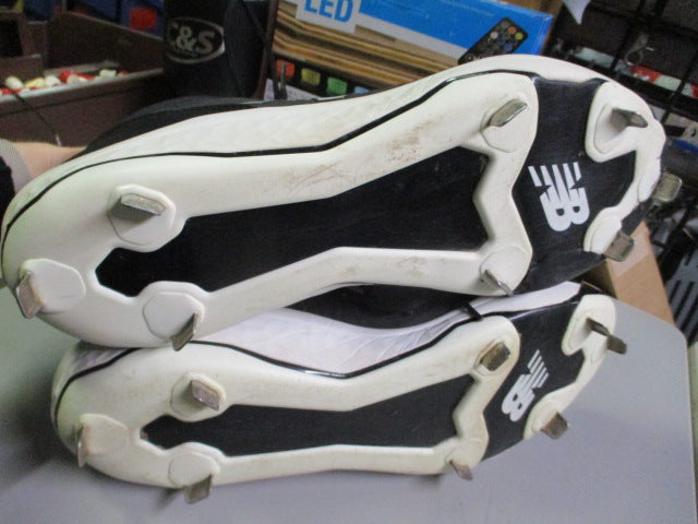 Load image into Gallery viewer, Used New Balance Fresh Foam Mid Metal Baseball Cleats Size 14
