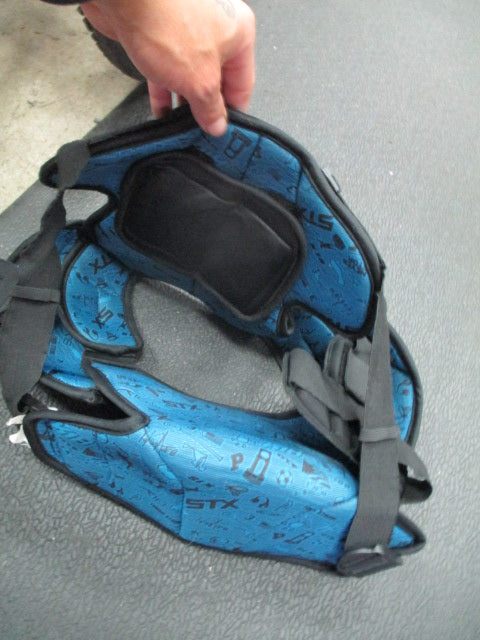 Load image into Gallery viewer, Used STX K18 Size Small Lacrosse Shoulder Pads
