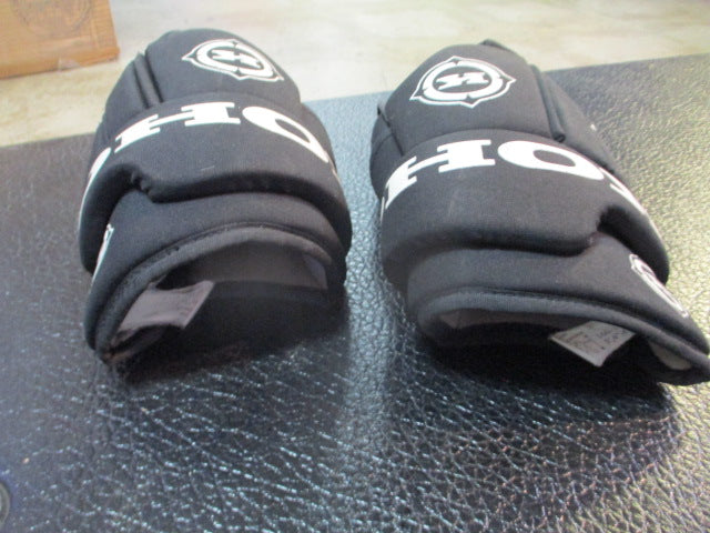 Load image into Gallery viewer, Used Koho 2214 36Cm Hockey Gloves (Has Hole In Thumb)
