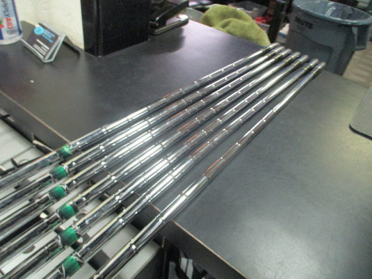 Used King Snake MR Oversized Iron Set 3-9 - RH