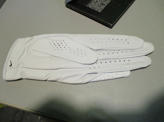 Used Nike Tour Classic Mens Medium Reg Left Hand Golf Glove