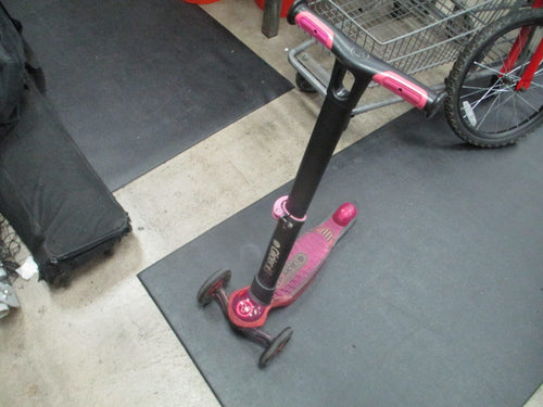 Used Yvolution Glider XL Adjustable 3 - Wheel Scooter