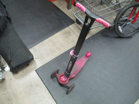 Used Yvolution Glider XL Adjustable 3 - Wheel Scooter