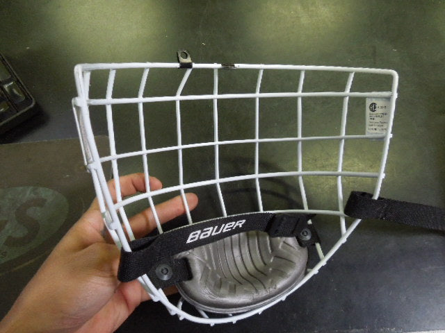 Load image into Gallery viewer, Used Bauer Profile II L/G Replacement Wire Mask
