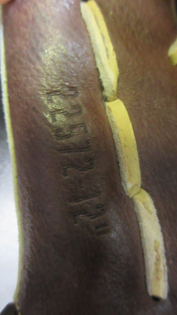 Load image into Gallery viewer, Used Franklin RTP Pro Series 12&quot; Glove - RHT
