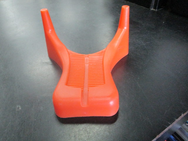 Load image into Gallery viewer, Used Wilson Football Kick Off Plastic Tee
