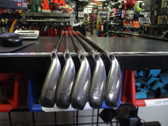 Load image into Gallery viewer, Used Callaway Diablo Edge 5pc Right Hand Iron Set 6-9i and Pw
