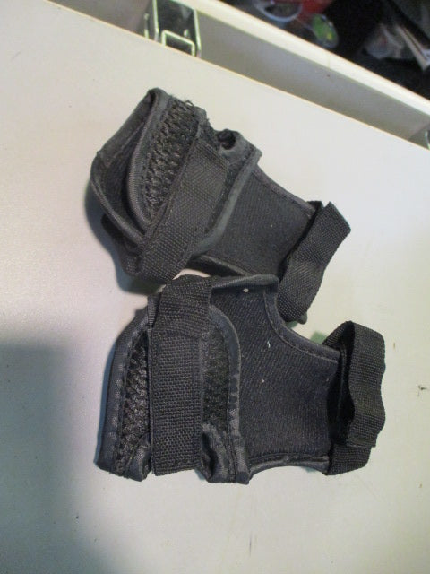 Black Size Youth Black Wrist Guards