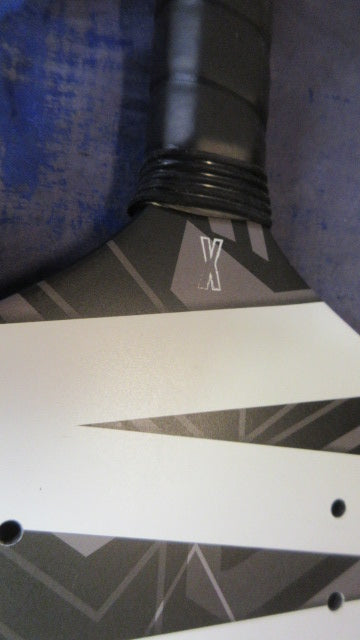 Load image into Gallery viewer, Used Diadem Vice Performance Pickleball Paddle - DEMO
