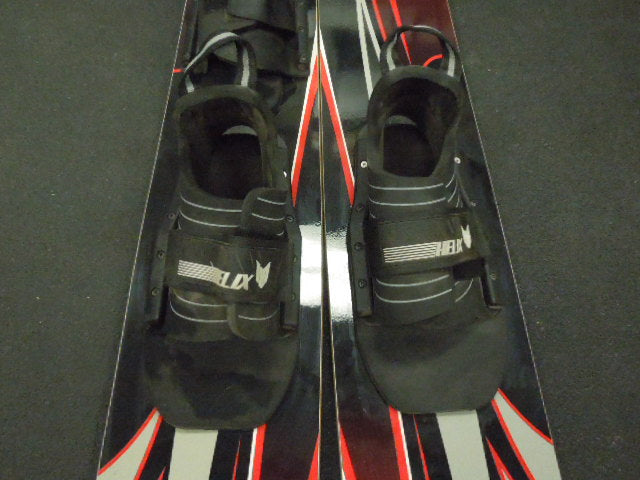 Load image into Gallery viewer, Used HO Blast 67 Super V Bottom Sport Series Complete Waterskis
