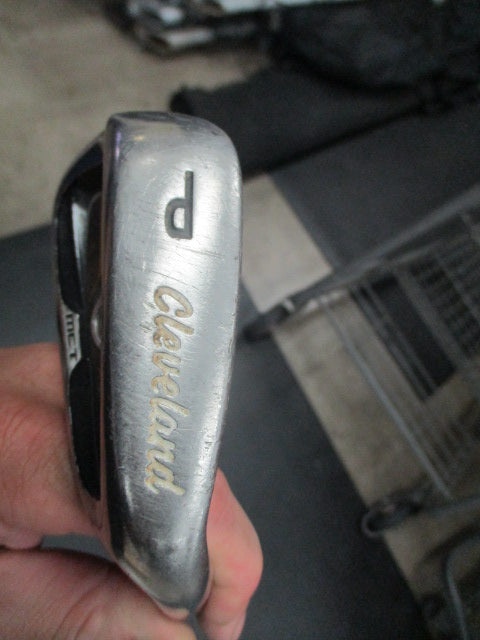 Load image into Gallery viewer, Used Cleveland CG Gold Pitching Wedge - RH

