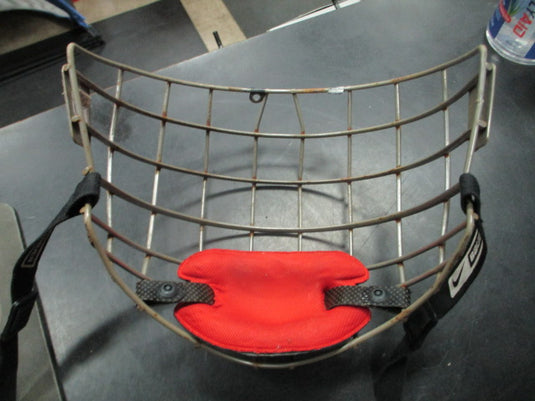 Used Bauer FM8500M Hockey Helmet Mask
