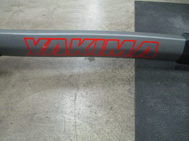 Load image into Gallery viewer, Used Yakima RidgeBack Tilt-Away Hitch 2 Bike Rack (Keys Behind Counter)
