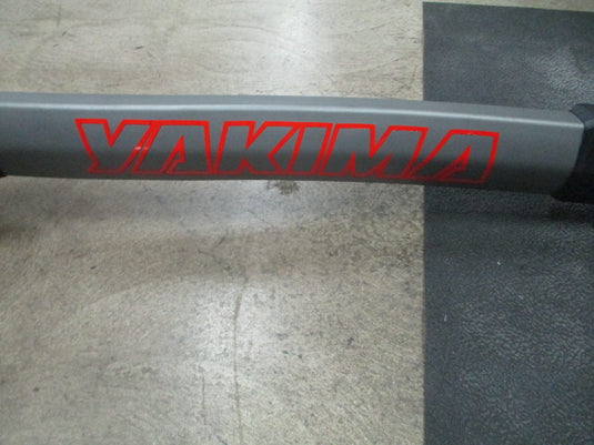 Used Yakima RidgeBack Tilt-Away Hitch 2 Bike Rack (Keys Behind Counter)
