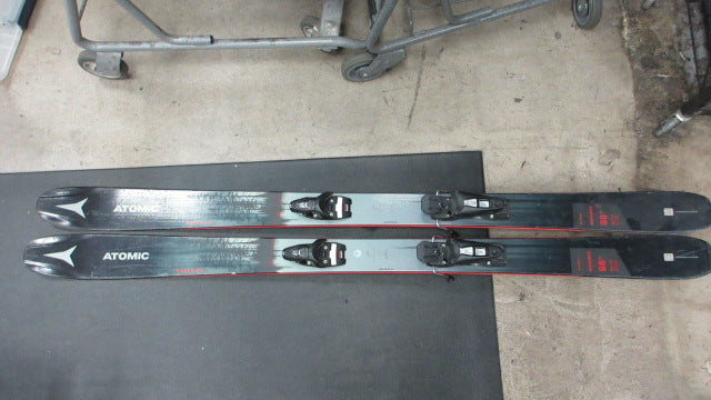 Load image into Gallery viewer, Used Atomic Maverick 88 TI 169cm Skis
