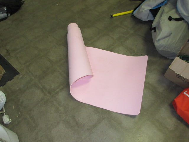 Load image into Gallery viewer, Used Yoga Mat
