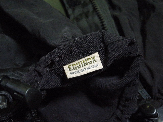 Load image into Gallery viewer, Used Equinox LTD Cold Winter Gaiters
