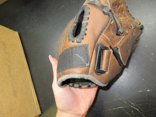 Used Mizuno Power Close II 11" Leather Glove  *Missing Strap* - RHT