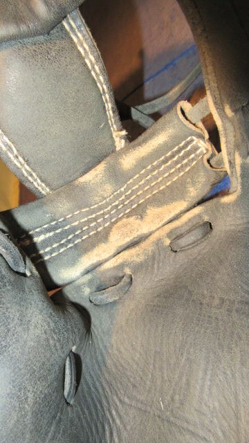Load image into Gallery viewer, Used Mizuno MVP Prime 11.75&quot; Glove - RHT - small wear

