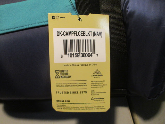 Load image into Gallery viewer, Dakine Sherpa Fleece Wrap Up Camp Blanket

