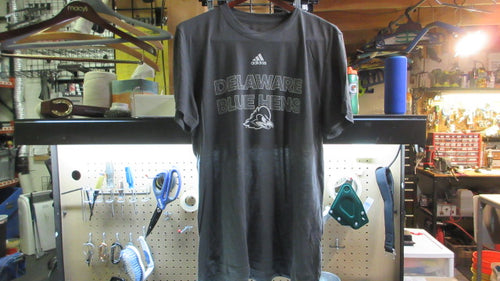 Adidas Delaware Blue Hens Short Sleeve Shirt - Size Large