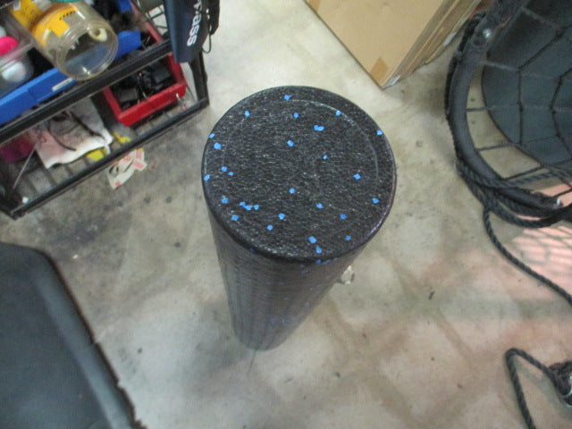 Load image into Gallery viewer, Used Yes All 36&quot; Speckle FOAM ROLLER
