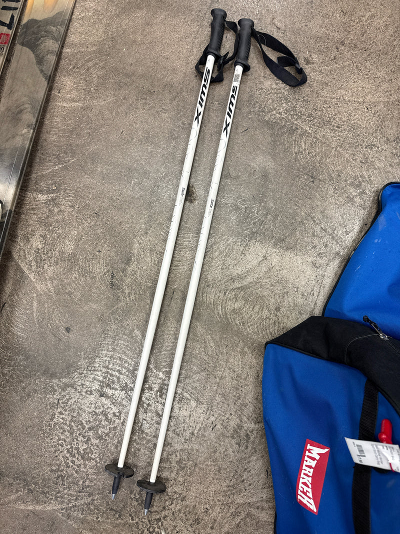 Load image into Gallery viewer, Used Swix Opal Downhill Ski Poles 23.5"
