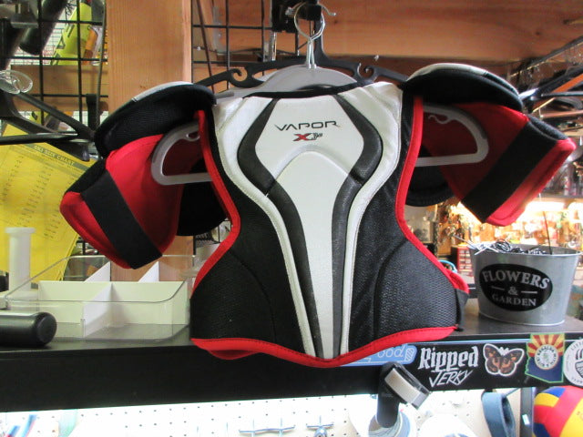 Load image into Gallery viewer, Used Bauer Vapor X3.0  Hockey Shoulder Pads - Small
