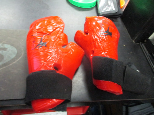 Used Century JSK Taekwon-Do Student Sparring Gloves