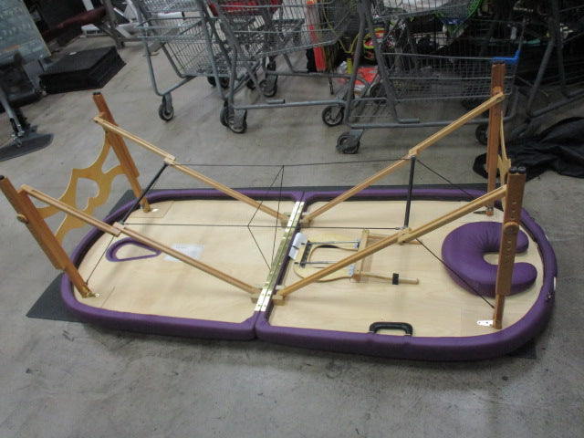 Load image into Gallery viewer, Used Creative Touch The Oval Massage Table
