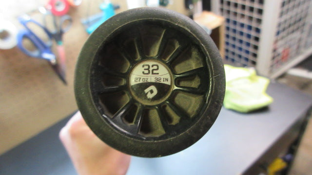 Load image into Gallery viewer, Used Demarini CF 32" -5 USSSA Composite Baseball Bat
