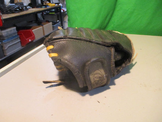 Used Rawlings Play Maker 11.5" Glove - RHT