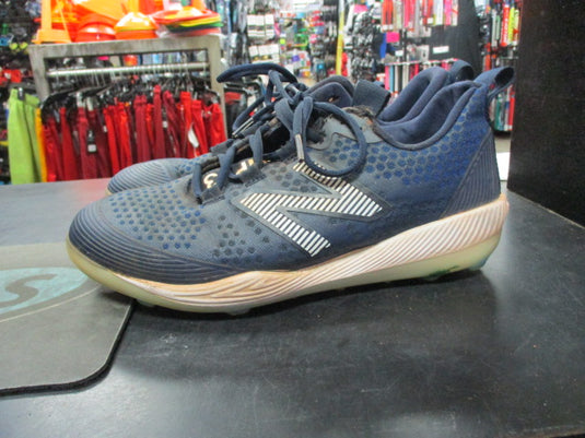 Used New Balance CompV3 Size 7 Cleats