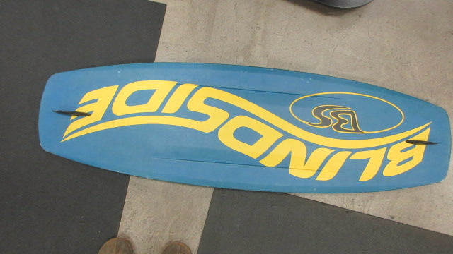 Load image into Gallery viewer, Used BlindSide DV8 140cm Wakeboard

