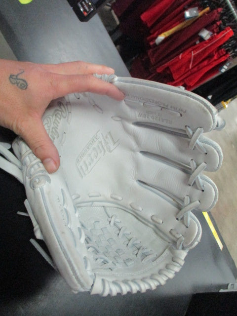 Load image into Gallery viewer, Used Rawlings Liberty Advanced 12" Glove - LHT

