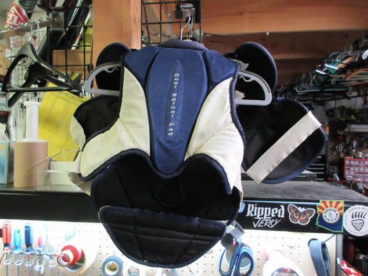Used Itech 775 Hockey Shoulder Pads - Size Junior Large