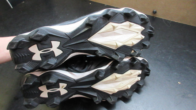 Load image into Gallery viewer, Used Under Armour Renegade Football Cleats - Size Youth 6
