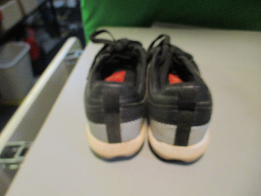 Used Rawlings Coolflo Tuff Tex Size 4 Cleats