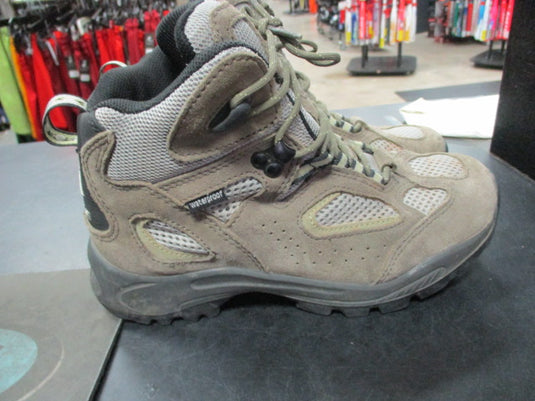 Used Vasque Waterproof Size 4 Hiking Boots