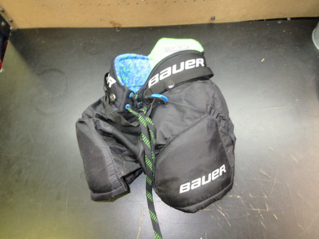 Load image into Gallery viewer, Used Bauer X Hockey Breezers - Size Youth Small
