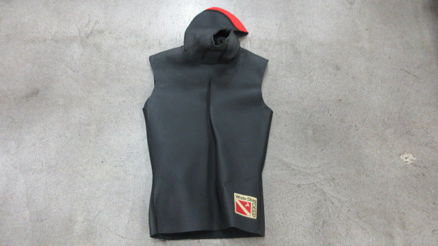 Load image into Gallery viewer, Used White Stag Deep Scub Base Layer Hood Vest
