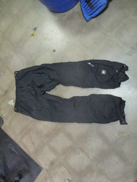 Load image into Gallery viewer, Used Spyder XT Snow Pants 5,000mm in Black Size XL
