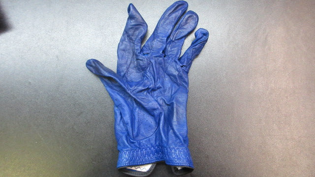 Load image into Gallery viewer, Used Callaway Golf Glove - Size Medium - LH
