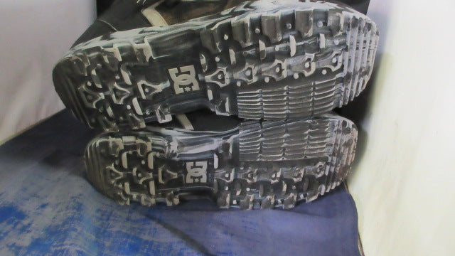 Load image into Gallery viewer, Used DC Rogan 2012 Size 13 Snowboard Boots
